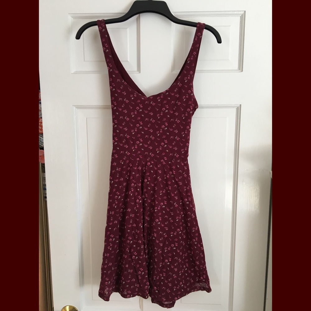 ABERCROMBIE AND FITCH FLORAL SKATER GIRL DRESS